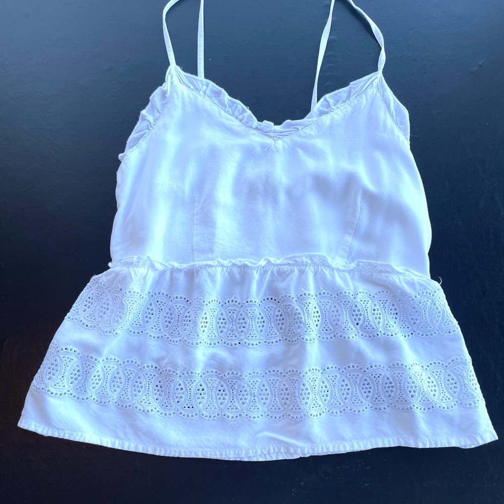 Chic White Lace Women's Camisole‎ (NWOT) - Picture 5 of 10
